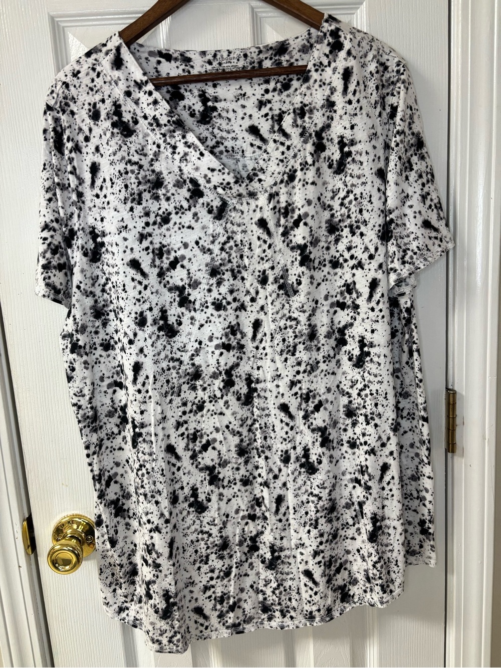Westbound Black and White Splatter V-Neck Tee